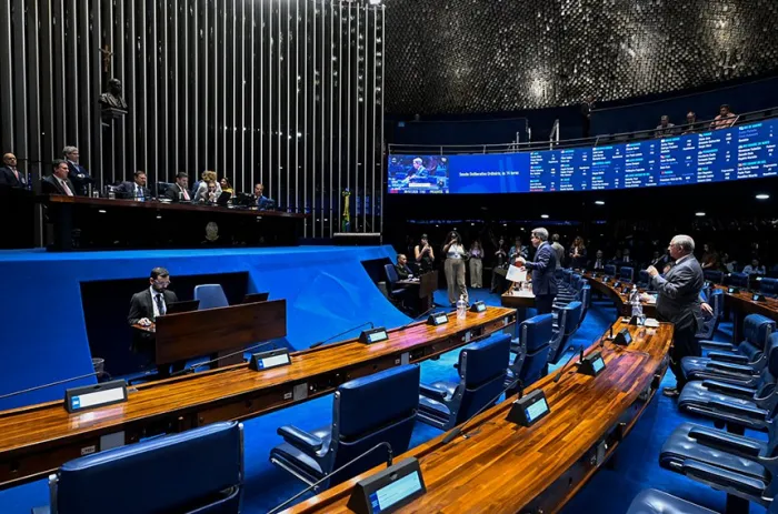Senado aprova crédito de R$ 15 bilhões para exportadores e agroindústria