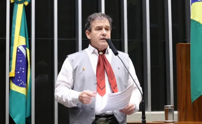 Projeto cria política de incentivo à irrigação para pequenos e médios produtores
