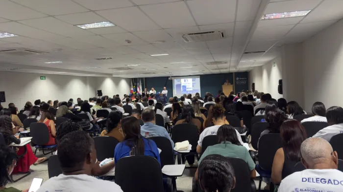 10ª Conferência Municipal de Saúde reúne gestores, trabalhadores e população de Alagoinhas