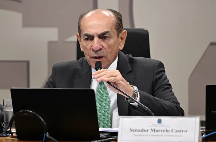 Comissão do Senado aprova licença de 2 dias para pai de natimorto
