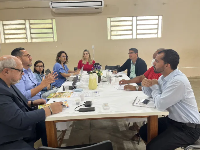 Governo Municipal alinha ações para fortalecer a proteção de crianças e adolescentes em Vitória da Conquista
