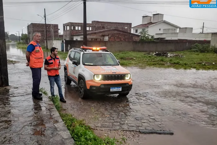 Defesa Civil intensifica monitoramento de áreas de risco e orienta medidas de autoproteção