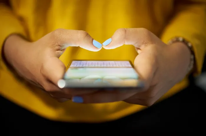 Campanha eleitoral nas redes e riscos do uso de IA desafiam TSE, que criou regras específicas para o ambiente digital - Foto: Stockphotos