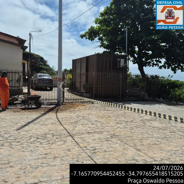 Defesa Civil interdita balaustrada do Santuário de Nossa Senhora da Penha