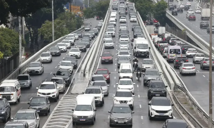 Estado de SP tem 581 vagas de emprego no setor de transporte nesta segunda-feira (27); confira