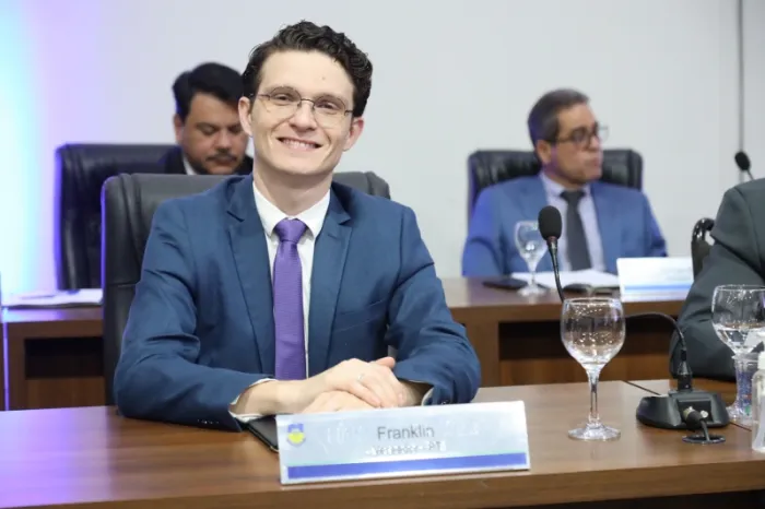Franklin protocola indicações para melhorias na UBS do Jardim Santo André