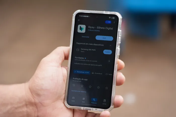 Com o aplicativo Bipay, os usuários podem recarregar o cartão ComCard diretamente pelo celular