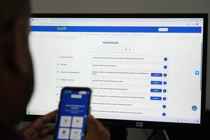 Também é possível emitir a credencial pelo Portal de Serviços da Senatran