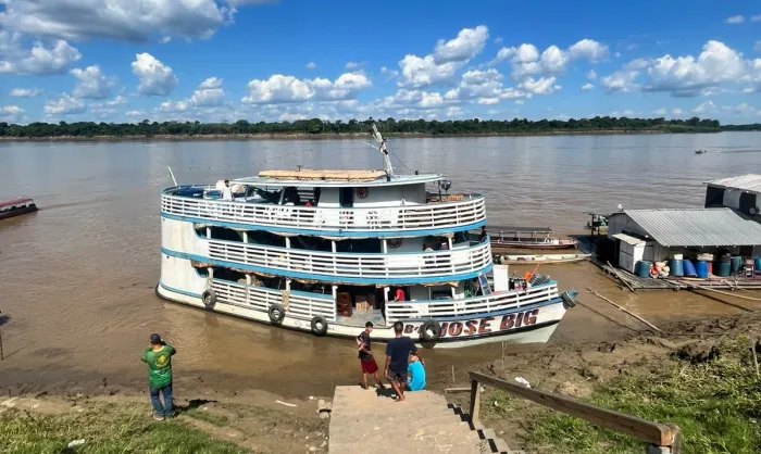 Equipe analisou o potencial para implantação e expansão da apicultura na reserva