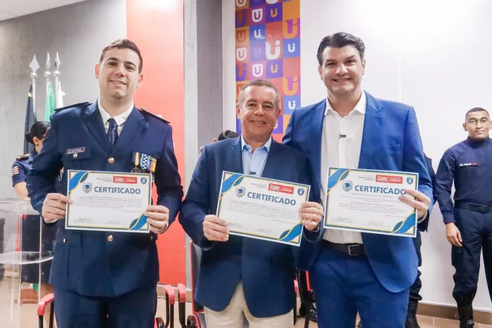 Leo Bezerra participa da formação de 51 novos guardas-civis metropolitanos e anuncia convocação a partir de setembro