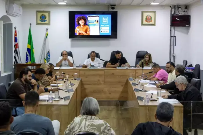 Câmara de São Sebastião aprova requerimentos sobre saúde, iluminação pública, direitos trabalhistas e enfrentamento à violência contra a mulher
