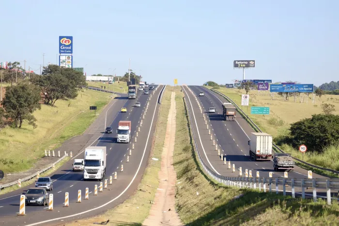 Além dos prejuízos ao meio ambiente, as queimadas comprometem a segurança viária