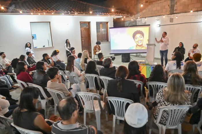 Sessão Especial marca abertura da programação da 5ª Marcha do Orgulho LGBTQIAPN+ em Vitória da Conquista