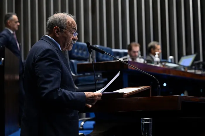 Chico Rodrigues alerta para impactos do El Niño em Roraima