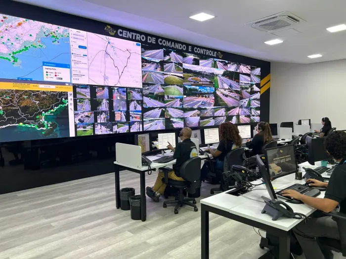 Veja como funciona o combate a focos de incêndio nas rodovias administradas pelo DER-SP