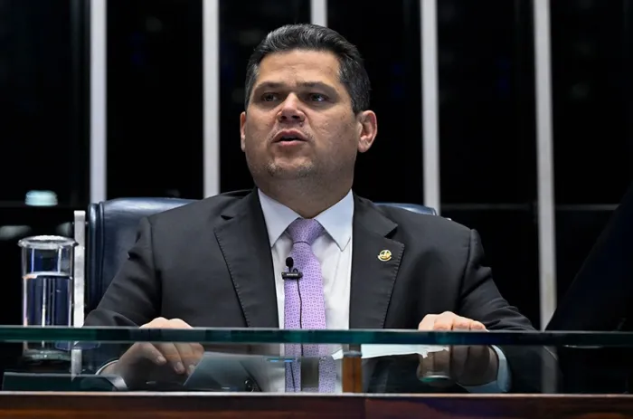 Davi anunciou sessão deliberativa para análise de três operações de crédito de SP para saúde e transporte urbano - Foto: Carlos Moura/Agência Senado