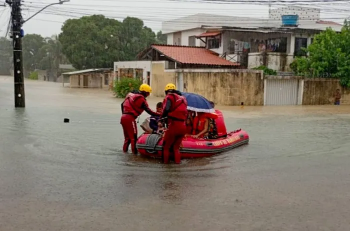 Enchente em Pernambuco em maio deste ano - Foto: CBM/PE