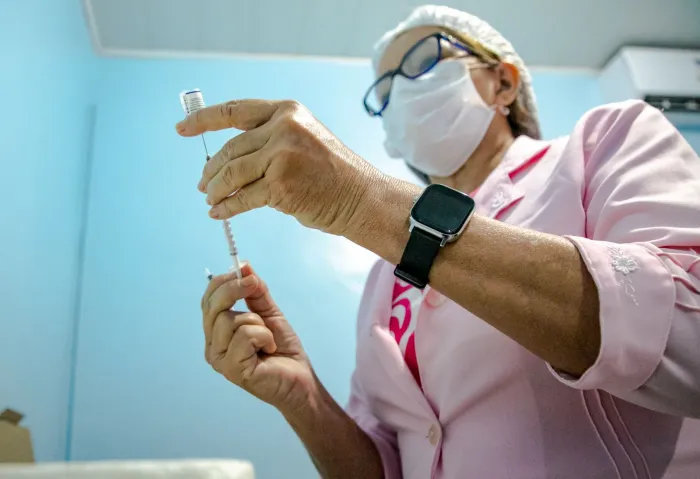 Multivacinação segue nas unidades de saúde com foco na atualização da caderneta
