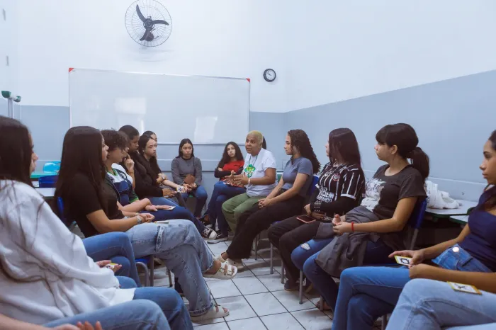 Prefeitura de Caruaru leva serviços e atividades para estudantes com a Caravana das Juventudes