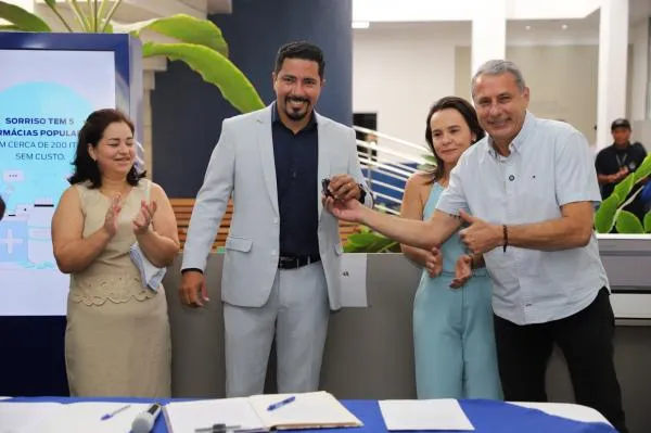 Rodrigo Materazzi assume como prefeito