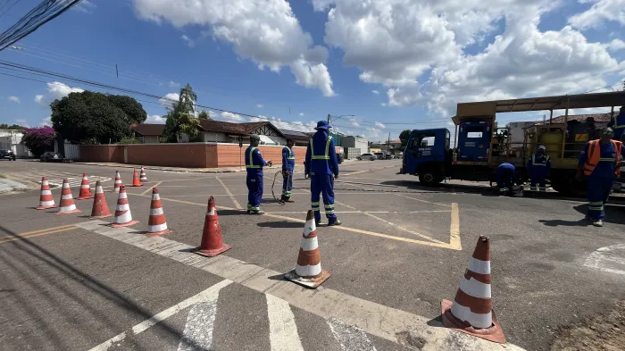 Análise considera sinistros, fluxo de veículos, dimensões das vias e comportamento dos condutores