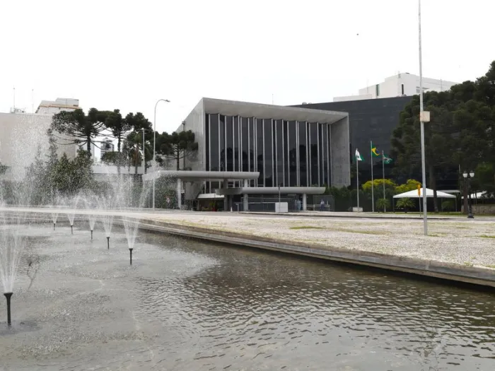 Propostas sobre segurança pública, educação e turismo estão nas pautas das sessões plenárias de segunda-feira (17)