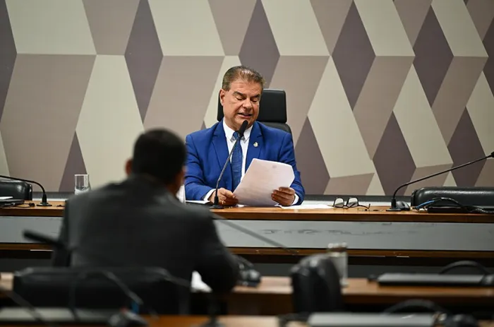 Para Nelsinho, Brasil deve buscar diálogo em primeiro lugar, sem abrir mão de meios de proteção aos interesses do país - Foto: Saulo Cruz/Agência Senado