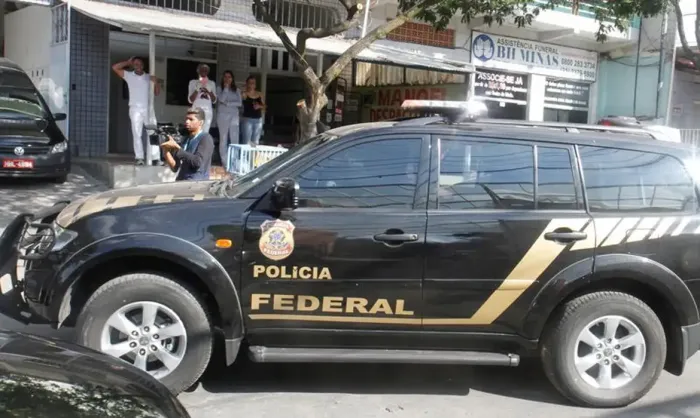 Cláudio Castro é alvo da segunda fase da Operação Sem Refino