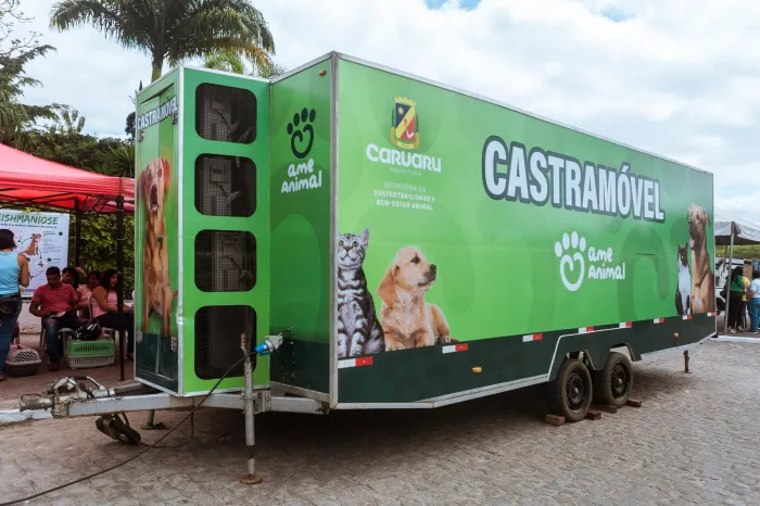 Prefeitura de Caruaru realiza Pet Day durante Semana Municipal de Combate à Leishmaniose no bairro das Rendeiras
