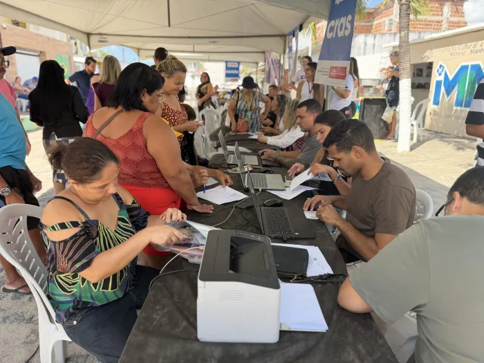 Caravana do Cuidar realiza 358 atendimentos aos moradores do bairro Ernani Sátiro