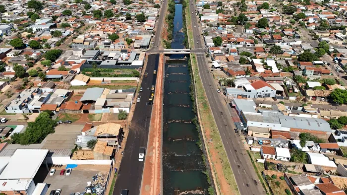 PrefCG inicia recapeamento na Avenida Ernesto Geisel