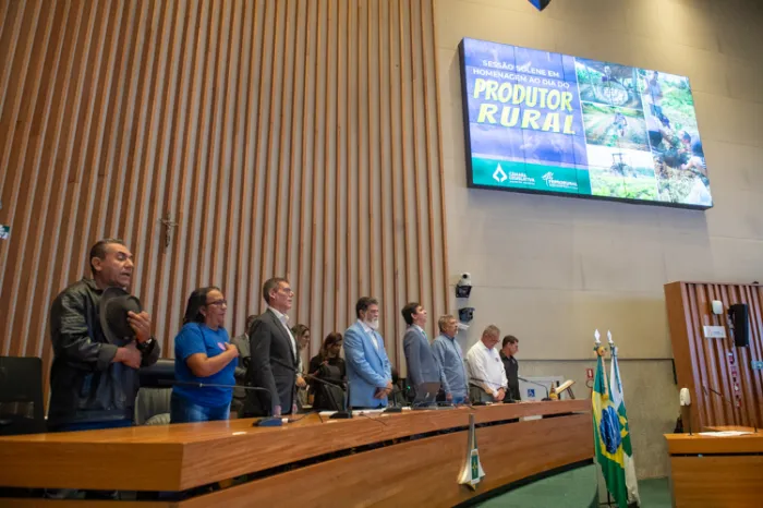 Homenagem aos produtores rurais do DF discute infraestrutura no campo