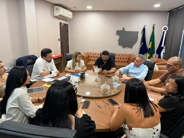 AMM recebe secretário de Educação de Cuiabá e reforça apoio técnico ao município