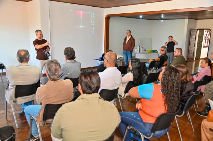 Comtur e Núcleo de Patrimônio discutem ações para fortalecer turismo e economia local com o uso de tecnologias
