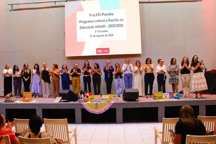 Prefeitura de João Pessoa promove formação do ProLEEI com foco na leitura literária