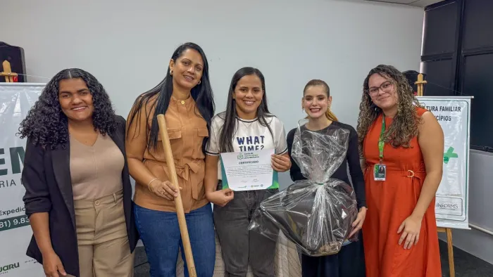 Secretaria da Mulher forma mais de 40 mulheres em Agroecologia e fortalece agricultura familiar em Caruaru