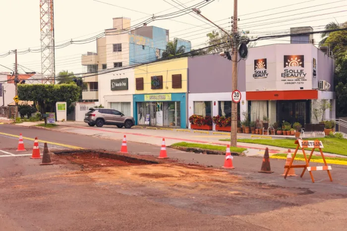 Vila Taquarussu recebe mutirão de tapa-buracos neste sábado
