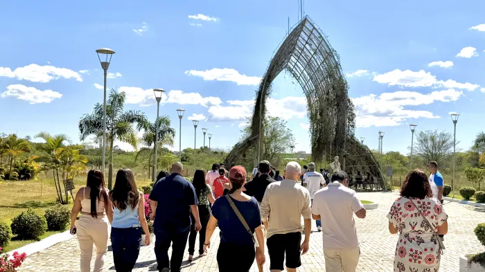 City tour apresenta história, cultura e belezas naturais de Vitória da Conquista a turistas do Festival de Inverno