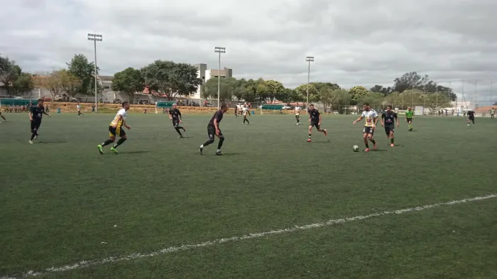 Campeonatos municipais movimentaram futebol amador conquistense nas zonas urbana e rural. Confira os resultados: