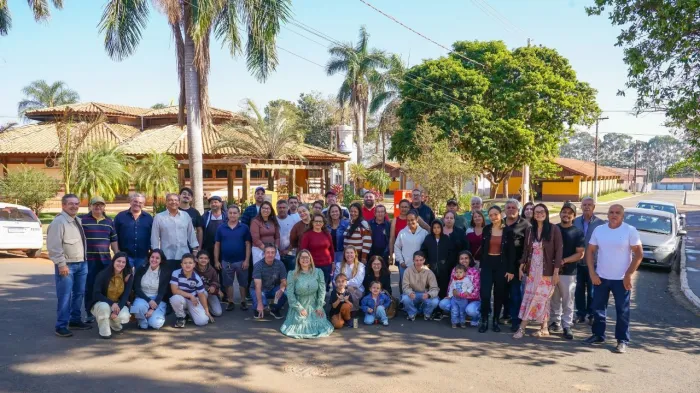 Agricultura homenageia feirantes com café da manhã