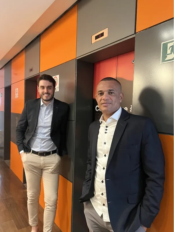 João Guerra, diretor de parceria, e Adão Cruz, CEO do Grupo Presença