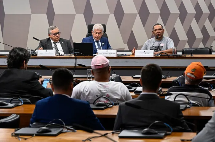 Debatedores na CDH pedem articulação para auxiliar pessoas em situação de rua