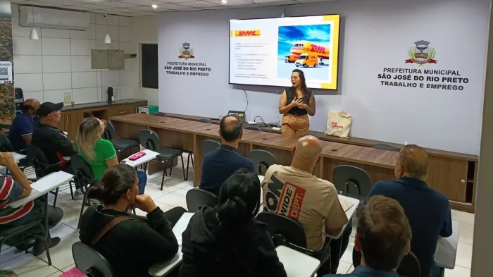 Processo seletivo da DHL entrevista 151 candidatos e pré-aprova 85