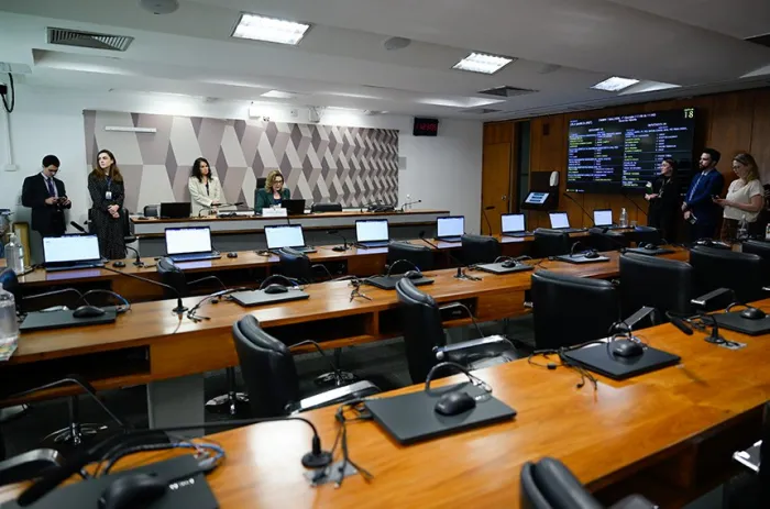 A reunião de instalação da comissão, no último dia 17 - Foto: Carolina Curi/Agência Senado