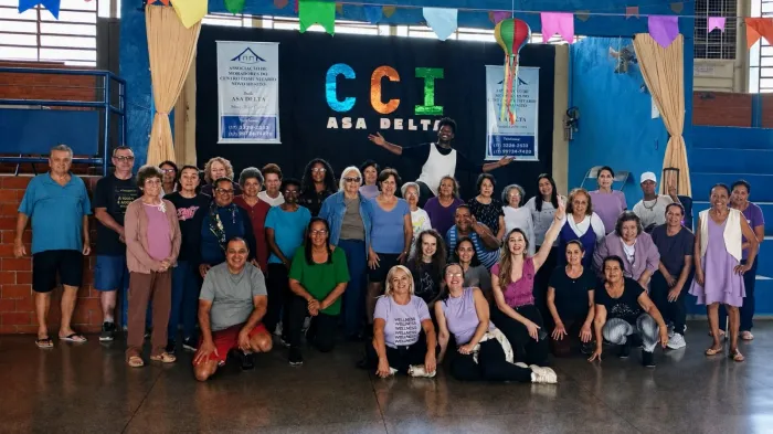 Agosto Lilás: CCI participa de caminhada e oficina de dança