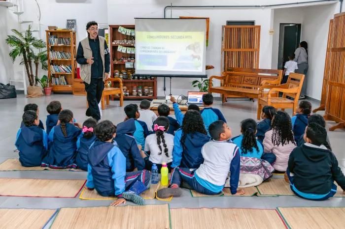 Bertioga promove atividade de educação ambiental com alunos da rede municipal