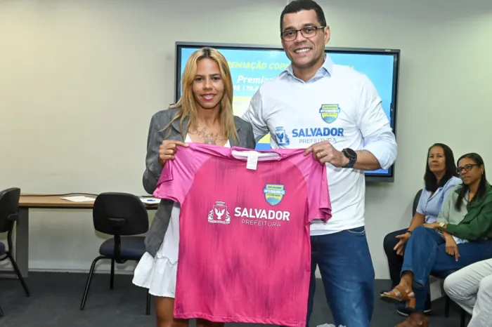 Copa Salvador Interbairros começa neste domingo (30) com dois jogos em São Cristóvão e estreia do futebol feminino