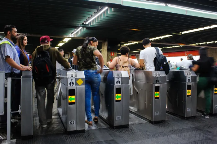 Passageiros do Metrô têm até 31 de outubro para usar bilhetes magnéticos