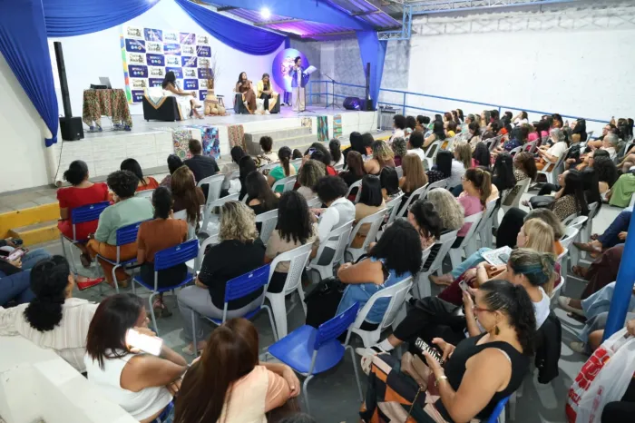 Prefeitura promove roda de conversa pelo fim da violência contra mulher durante encerramento do Agosto Lilás