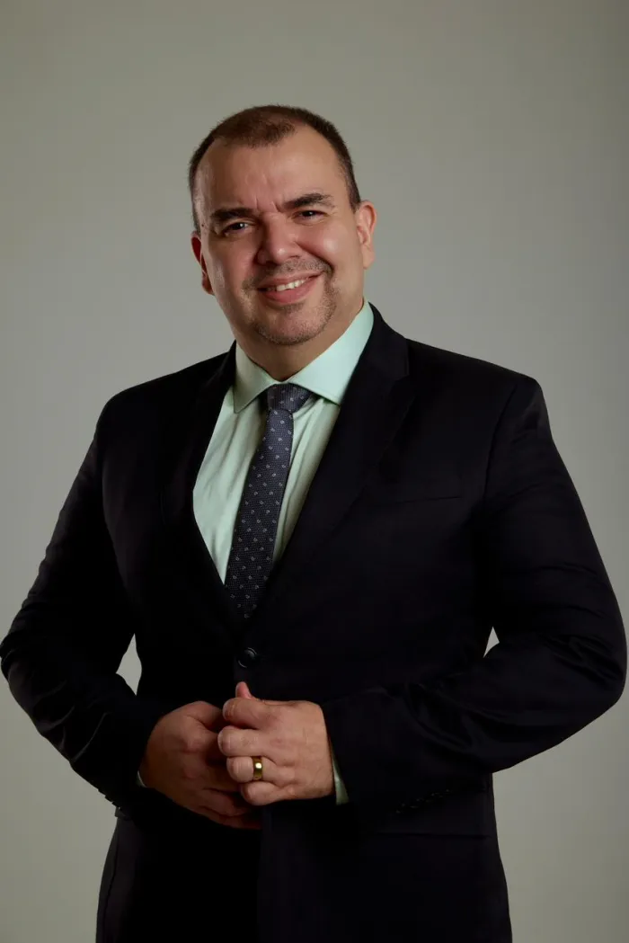 PrefTV inicia mês de aniversário com estreia do site oficial e com telejornal de Eliaquim Oliveira
